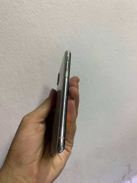 iPhone X non pta 3