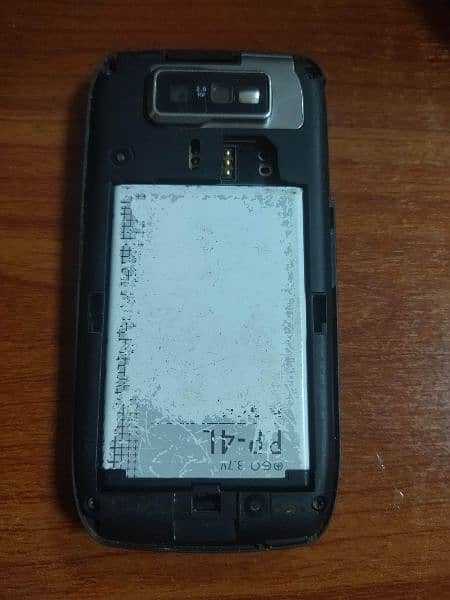 Nokia E63 without back cover 1