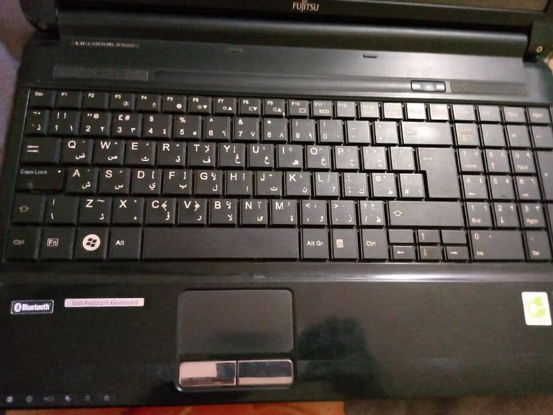 Fujitsu laptop 4