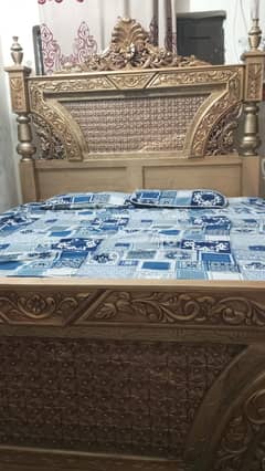 King Size Double Bed with two Side Tables and Dressing 0