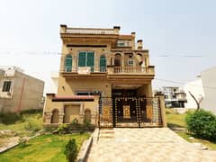 Spacious 5 Marla House Available For sale In Khayaban-e-Amin - Block L 0