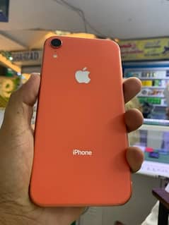 iphone xr 10/10 condition battery health 100 % 0