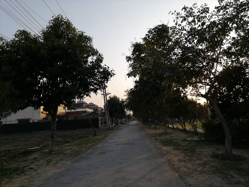 5 Marla Residential Plot For sale In Lahore 4
