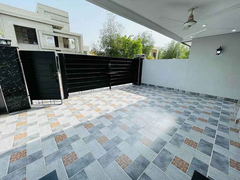 10 Marla Residential House For Rent In CC Block Bahria Town Lahore 22