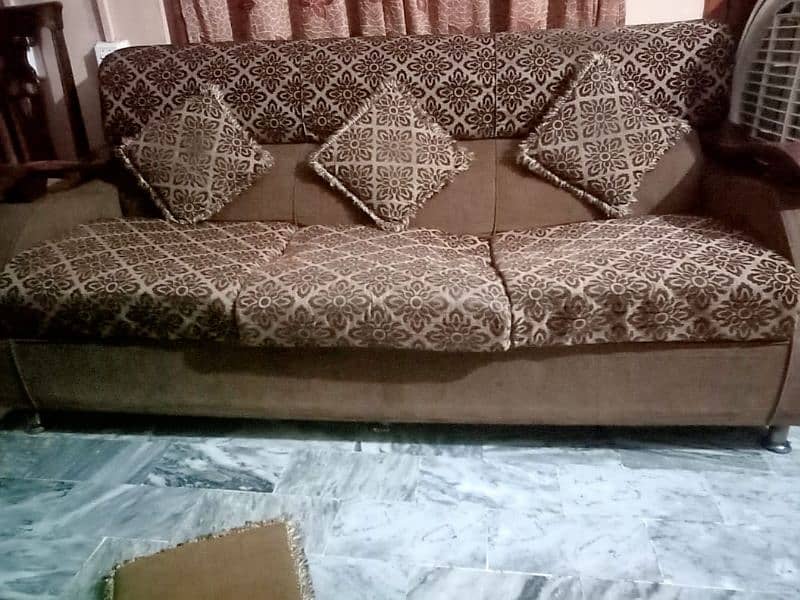 5 seated sofa set 2