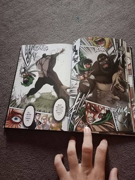 Attack on Titan ( AOT ) manga / comic in coloured vol 1 1