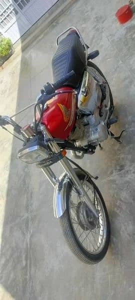 honda 125 self start 4