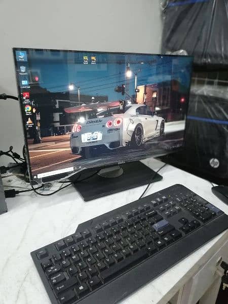 Dell 24" Borderless IPS LED Monitor with Touch Screen (UAE Import) 3
