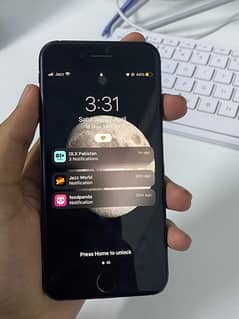 iPhone 7 - PTA Approved - 32GB