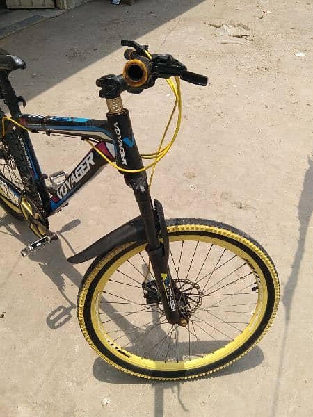 A bicycle for sale in good condition 1