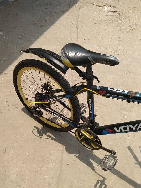 A bicycle for sale in good condition 2