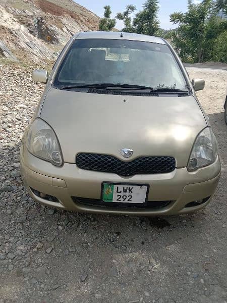 Toyota Vitz 2004 1