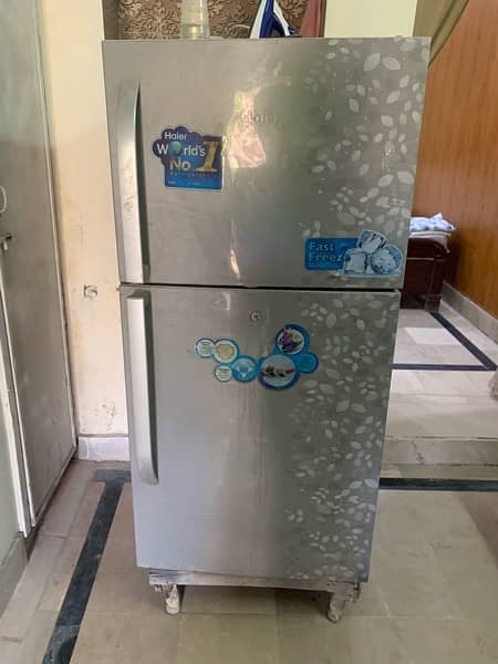 Haier Refrigerator HRF380 1