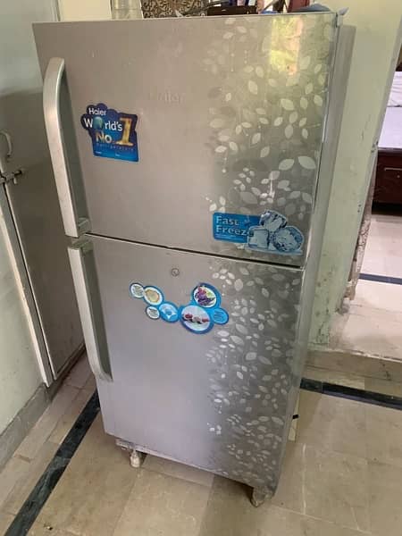 Haier Refrigerator HRF380 2