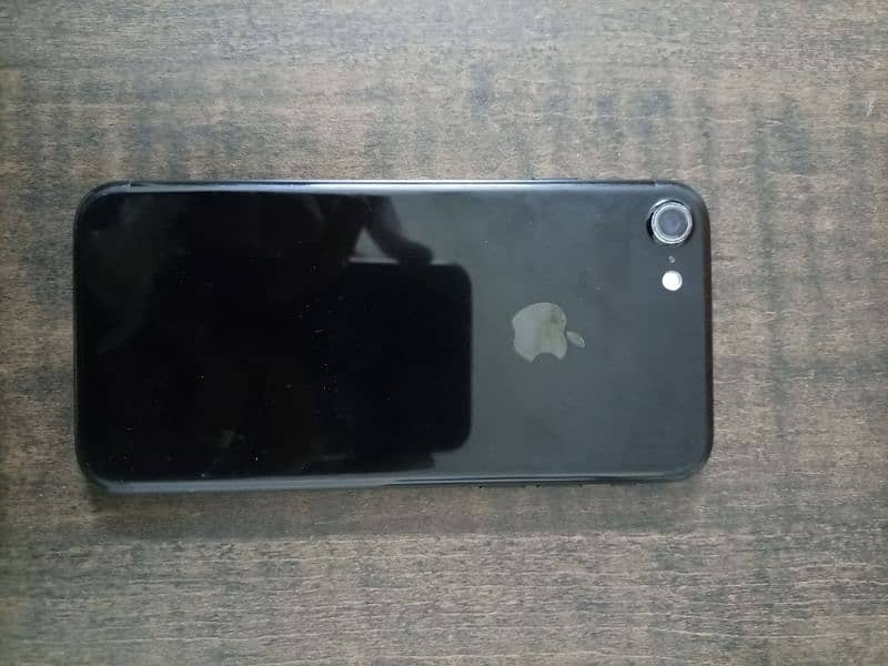 iphone 7 128gb (PTA APPROVED) URGENT SELL 1