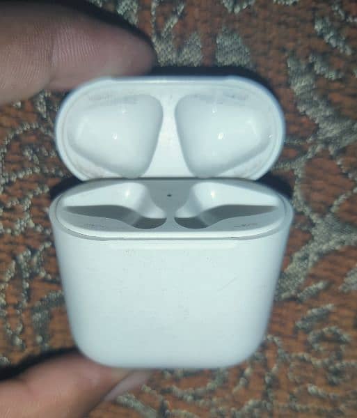 apple airpods 2 0