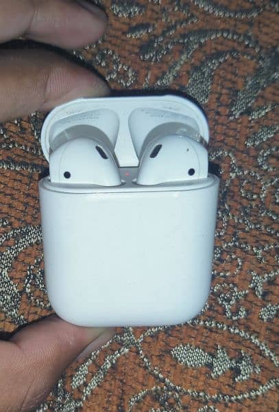 airpods 2 apple 1