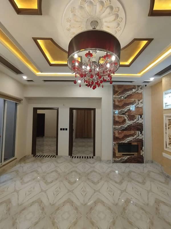 8 Marla house Available for sale in Sector B Bahria Town Lahore 6