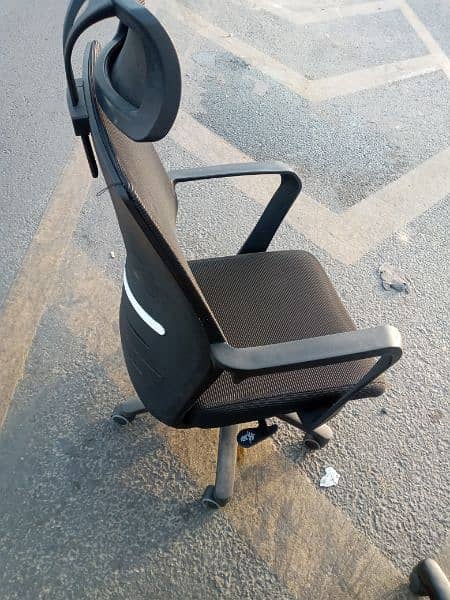 18 office chair (different chairs different prices) 2