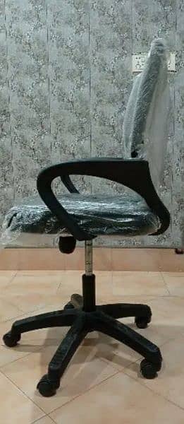 18 office chair (different chairs different prices) 8