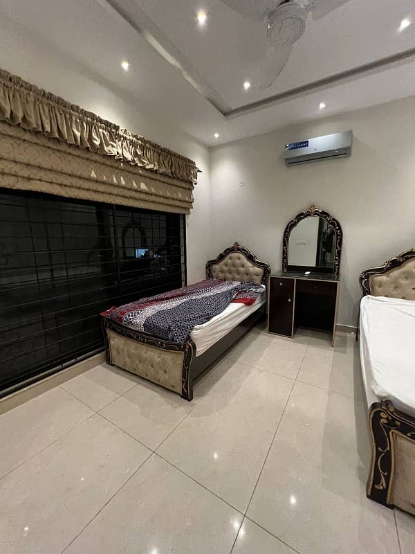 5 MARLA FULLY FURNISHED HOUSE AVAILABLE FOR RENT IN DHA 9 TOWN 16