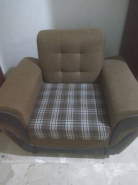 5 Seater sofa 2