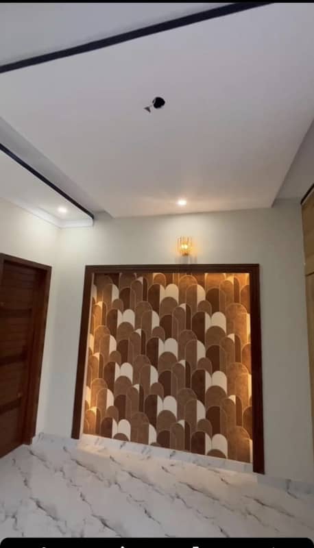 Pine Avenue 5 Marla Triple Story House For Sale Near Valencia Town Lahore 21