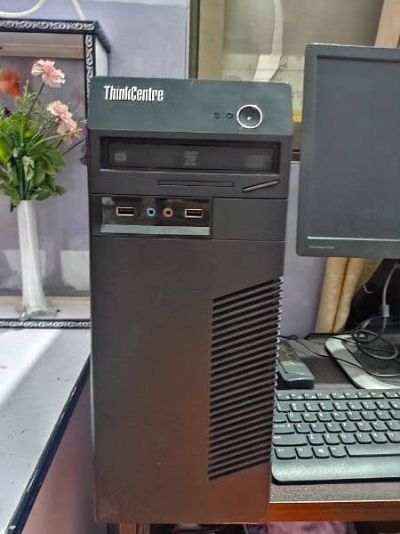 Lenovo tower i5 6500 1