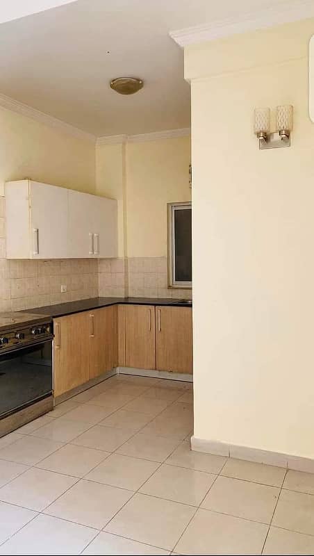 2bedroom luxury Apartment/flat Availble for Rent 03470347248 2