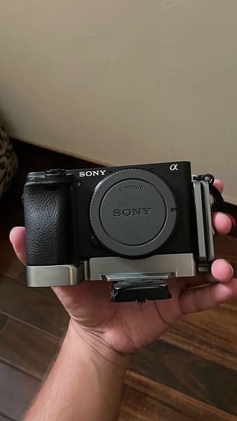 Sony A6400 with box 5