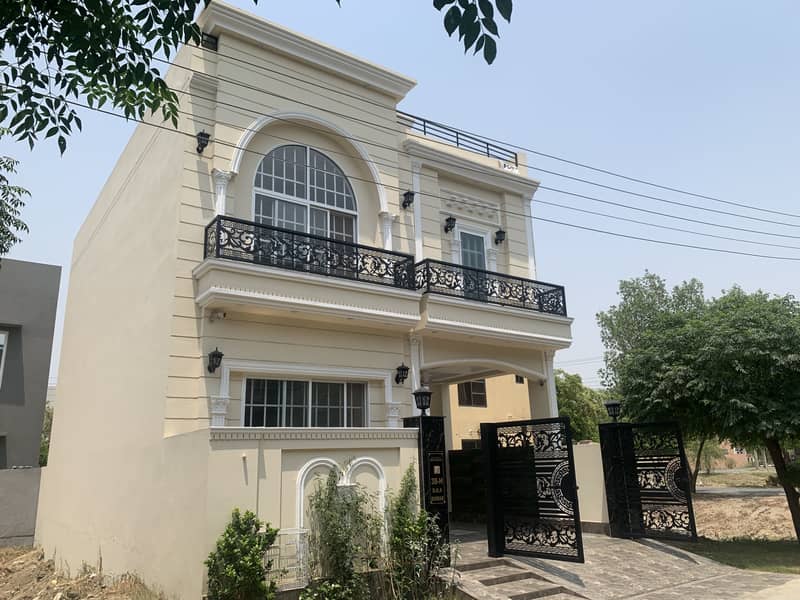 5 MARLA BLOCK "H" MOST REASONABLE PRICED HOUSE IN DHA RAHBAR IS AVAILABLE FOR SALE 0
