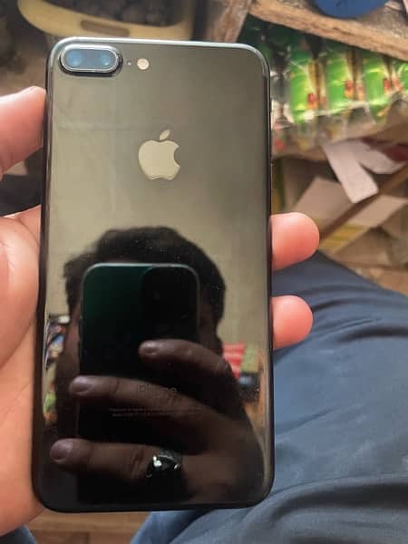 iphone 7+ 128gb pta approved saaf condition 1