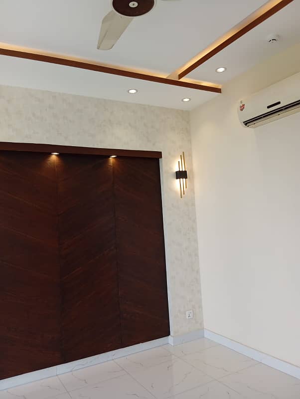 5 MARLA BRAND NEW LUXURY HOUSE AVAILABLE FOR RENT IN DHA 9 TOWN 12