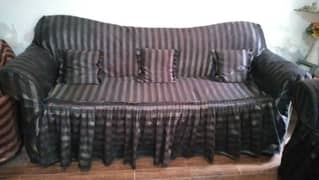 complete sofa set  with free black sofa cover and chusions 0