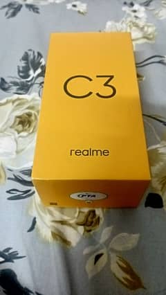 Realme C3 in Blazing Red