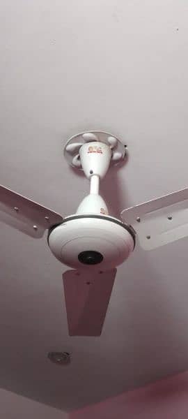 GFC CELLING FAN. 0