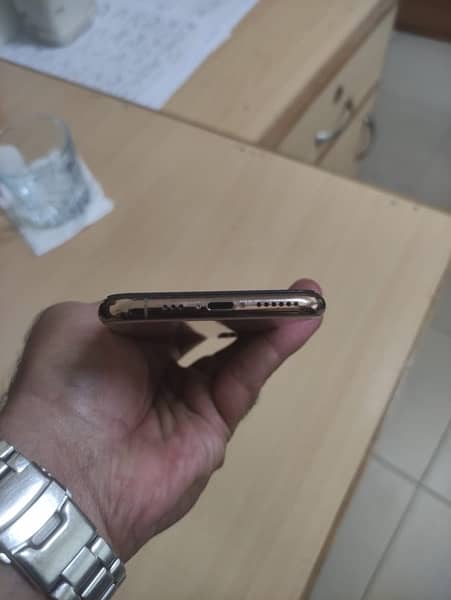 iPhone XS for sell 7