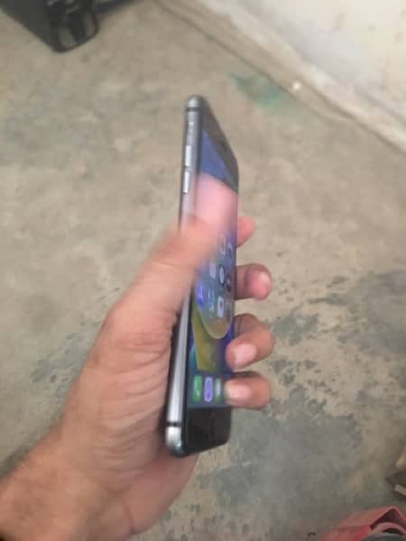 Iphone 8Plus 4