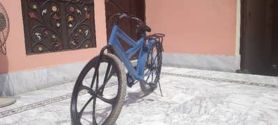 Alloy wheels bicycle with free pair of extra tyres