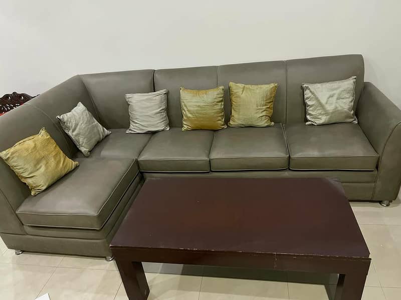 L Shaped sofa and Table set 6