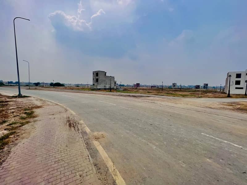 5 Marla Residential Plot for Sale In Lake City Sector M-7 C-4 20