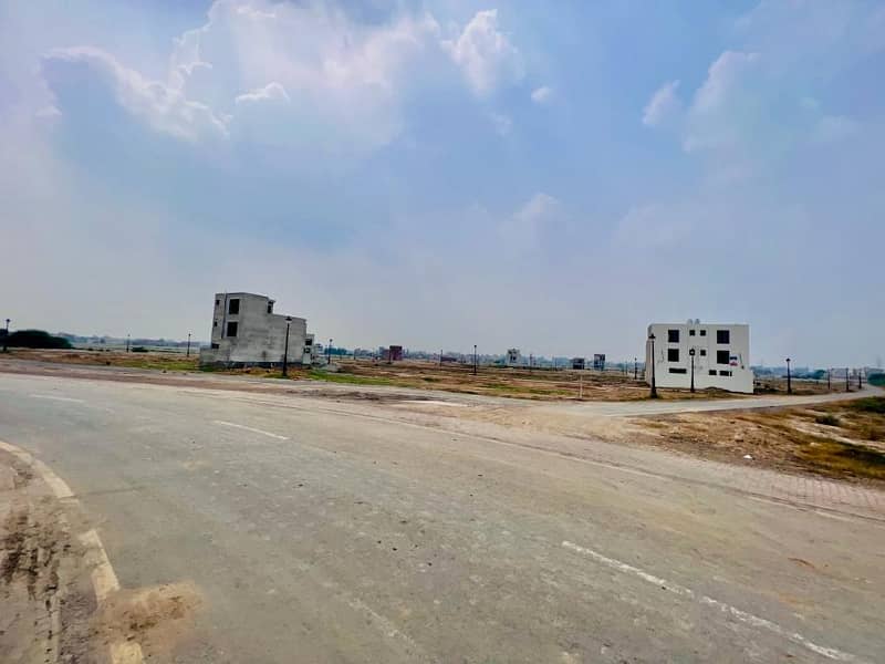 5 Marla Residential Plot for Sale In Lake City Sector M-7 C-4 22