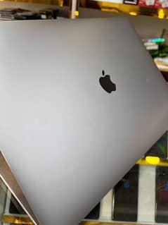 MacBook Pro 2019 0