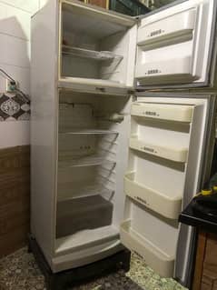 Dawlance refrigerator {full size}