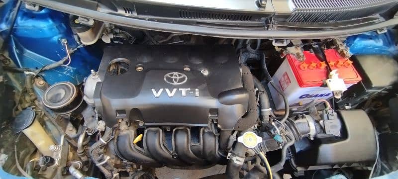 Toyota Vitz 2009 6