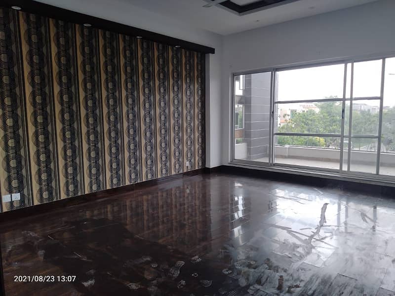 Kanal House Rent In DHA Phase 3 w 8
