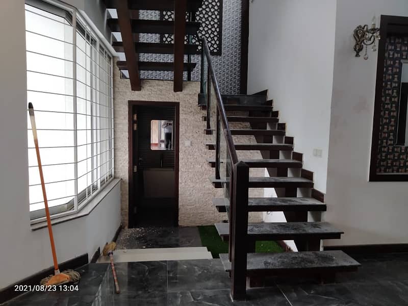 Kanal House Rent In DHA Phase 3 w 18