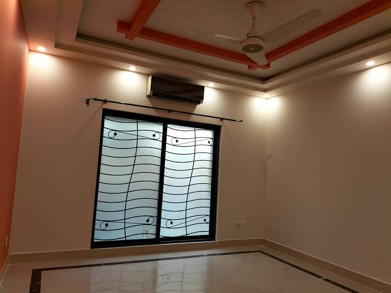 Kanal House Rent In DHA Phase 3 Z 4