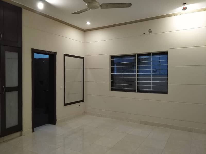 Kanal House Rent In DHA Phase 3 X 19