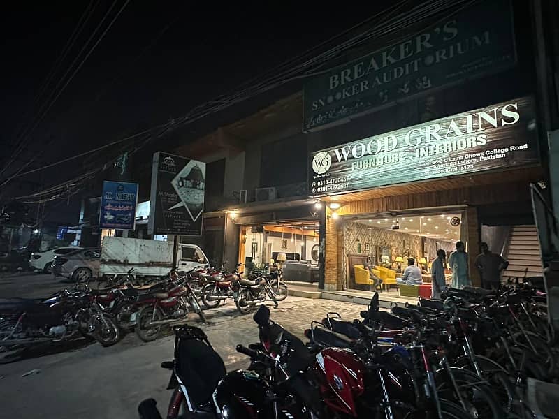 Prime location of Town ship college road Commercial plaza for sale 17
